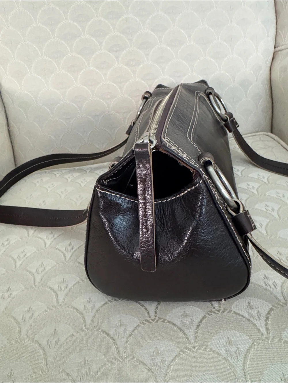 Kenneth Cole New York Brown Leather Shoulder Bag with Silver Hardware